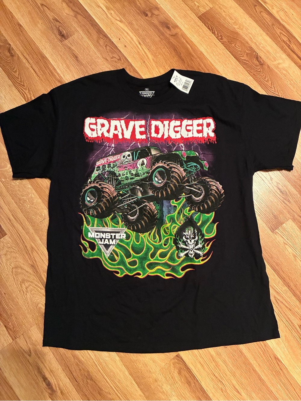 Monster Jam T-Shirt NEW Shirt Gravedigger Truck Mens XL